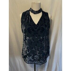 White House Black market velvet top